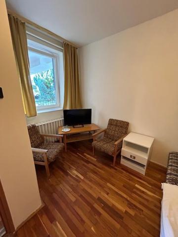 Corvin Panzio Acomodação com café da manhã Győr Exterior foto