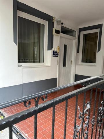 Corvin Panzio Acomodação com café da manhã Győr Exterior foto